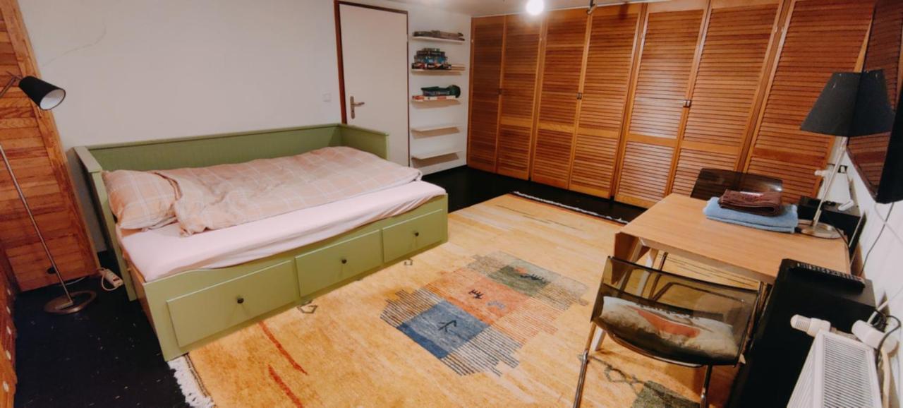 Spacious & Comfortable Guestrooms W Private Bathrooms Near Koelnmesse & Lanxess Arena, Free Parking, Highspeed Wifi المظهر الخارجي الصورة